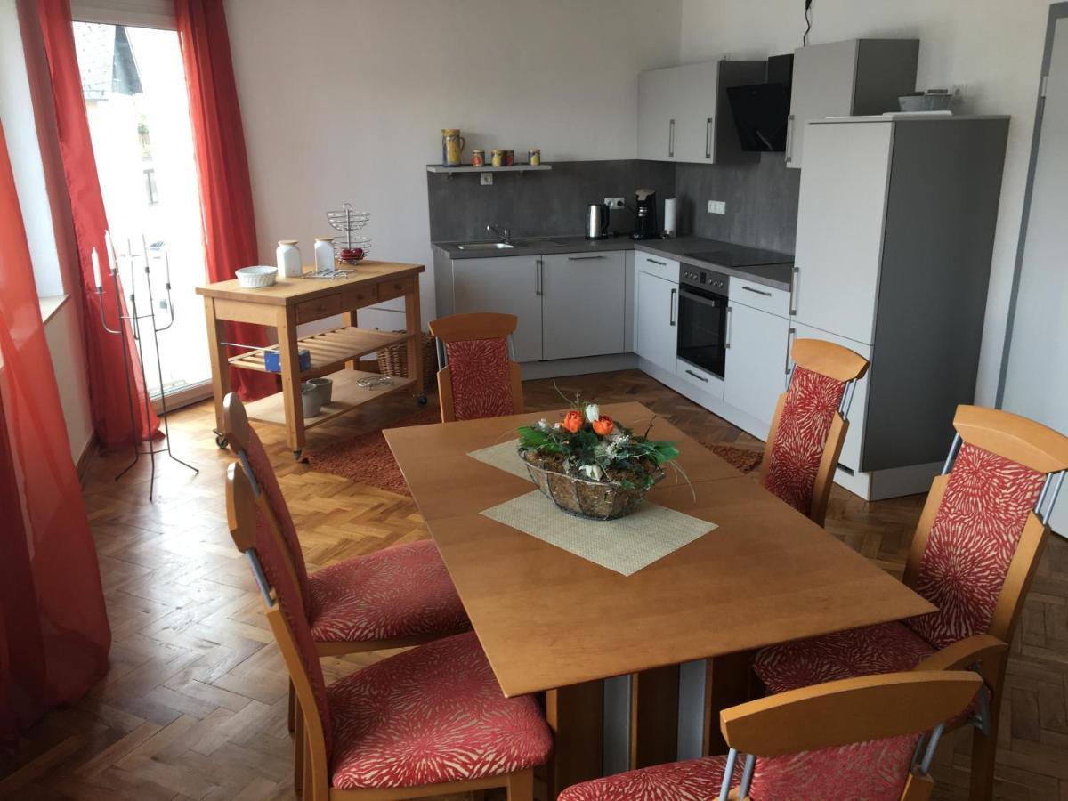 Ferienwohnung Backes Ettringen  Экстерьер фото